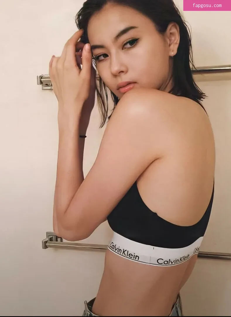 Lauren Tsai