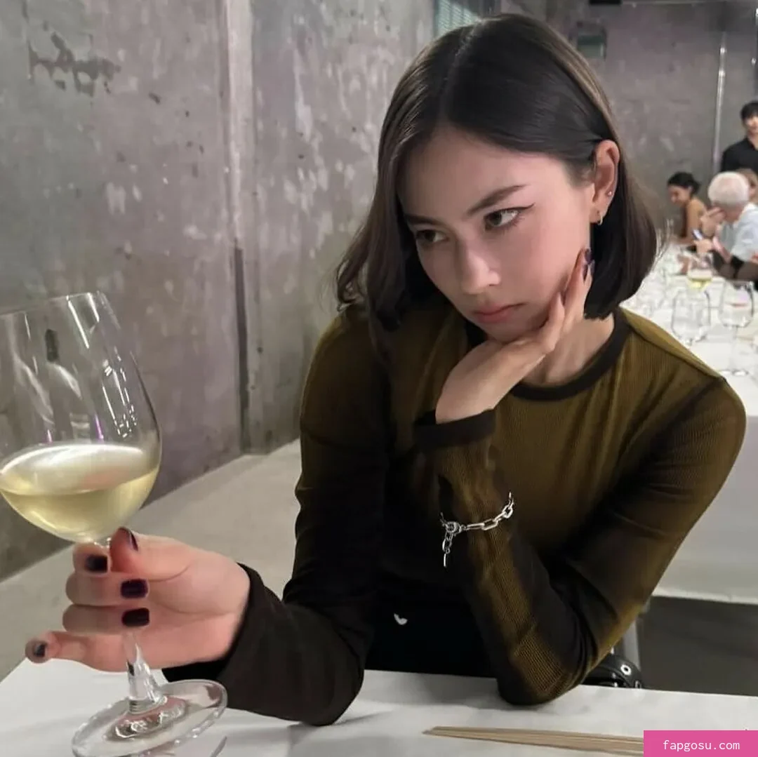 Lauren Tsai