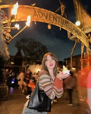 Liss The Lass content