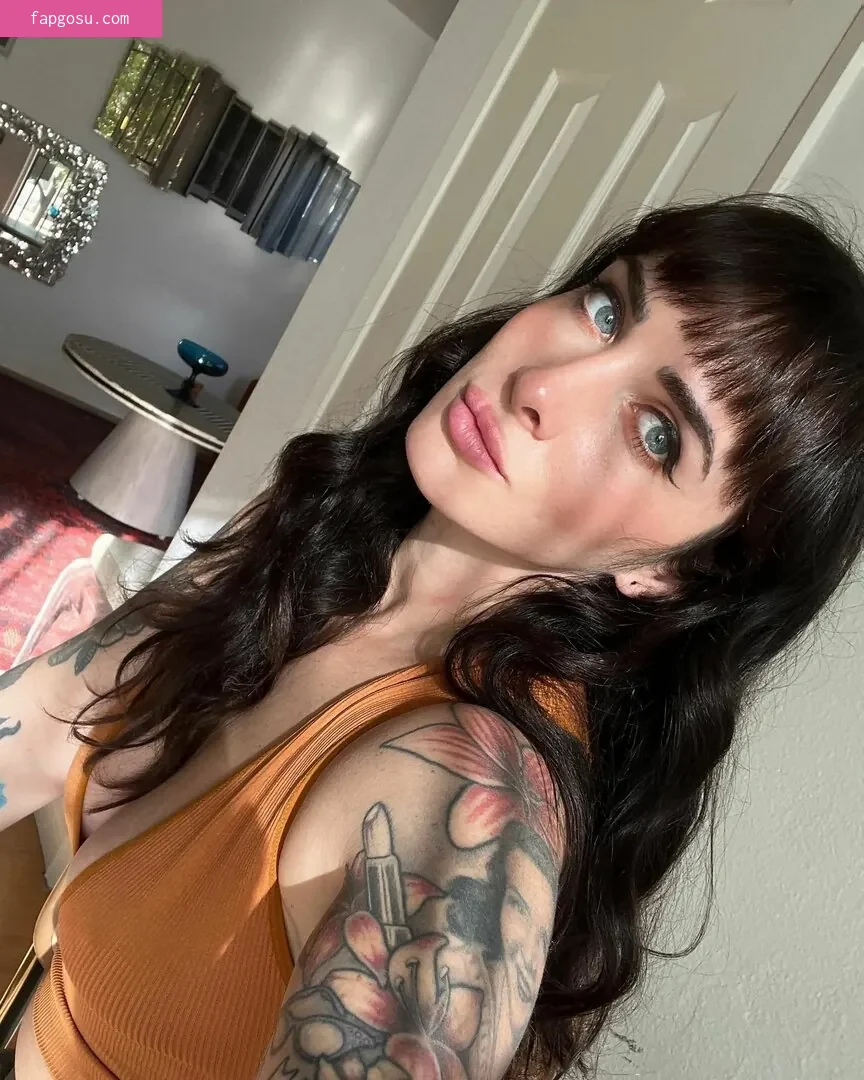 Lauren Urasek