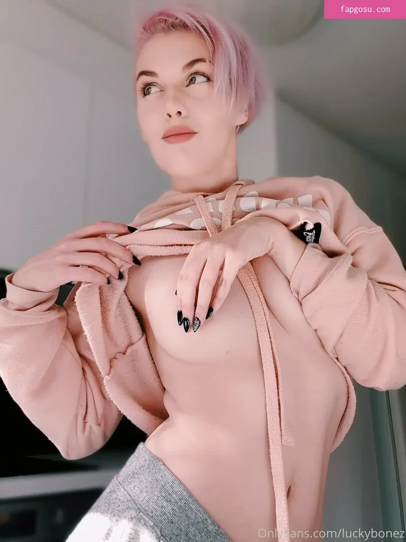 LuckyBonez - Photo #1467