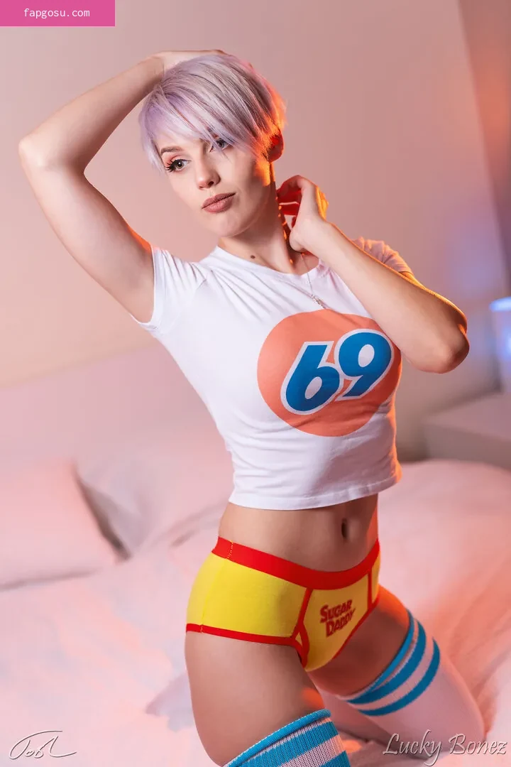 LuckyBonez - Photo #1660