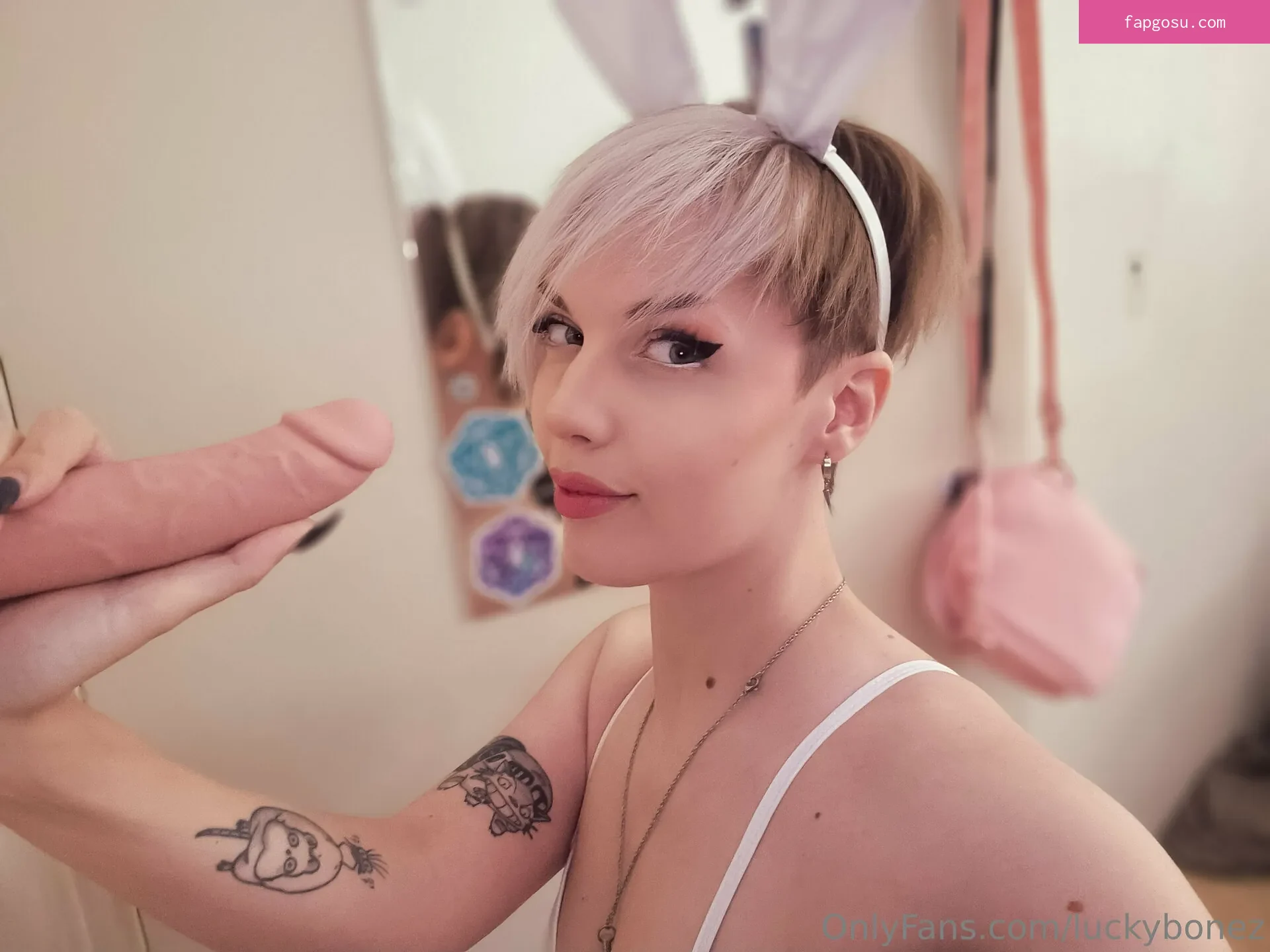 LuckyBonez - Photo #1759