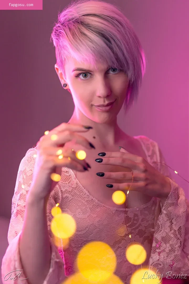 LuckyBonez - Photo #396