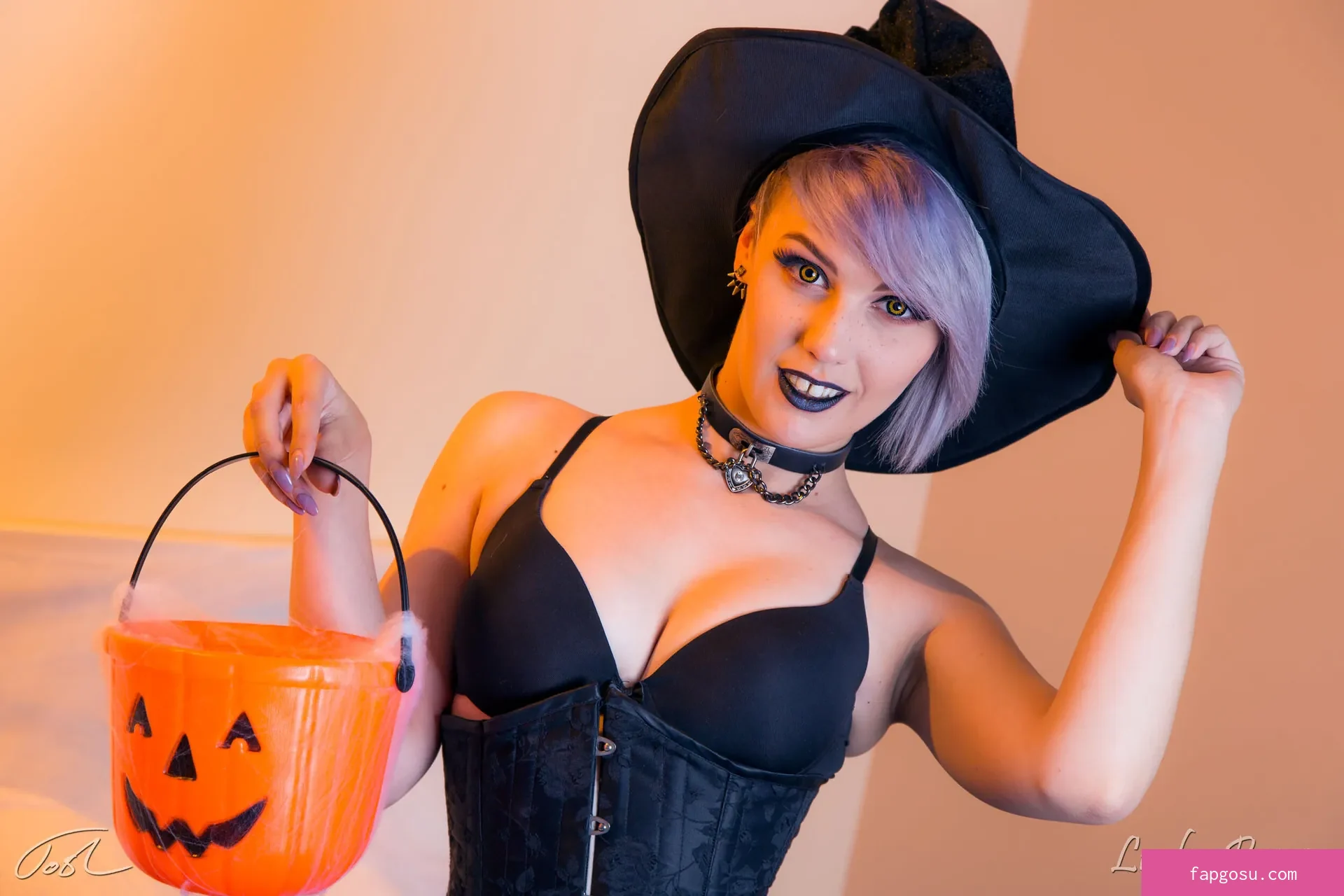 LuckyBonez - Photo #508