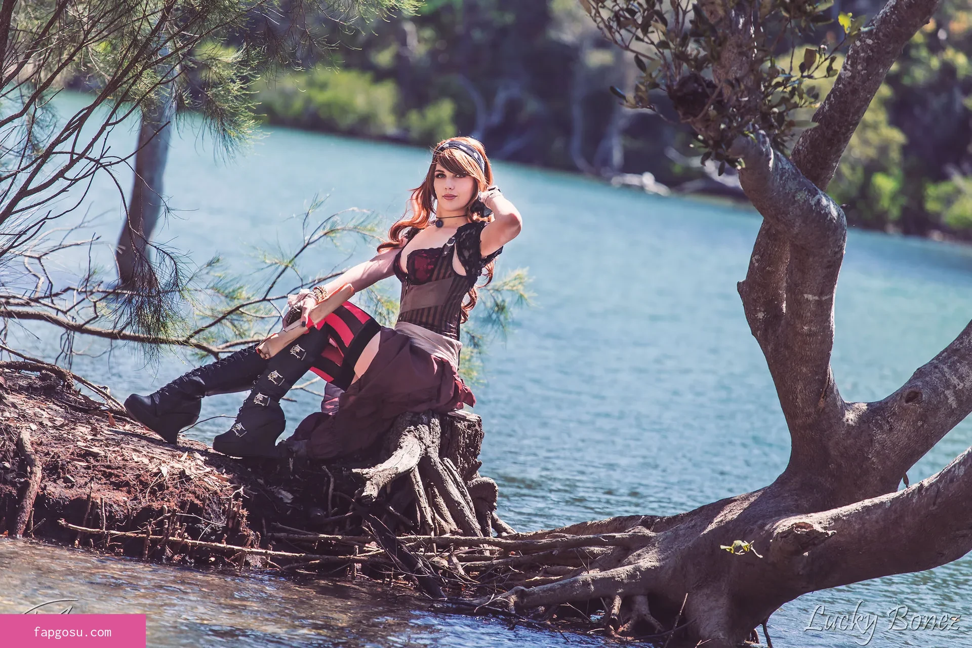 LuckyBonez - Photo #767