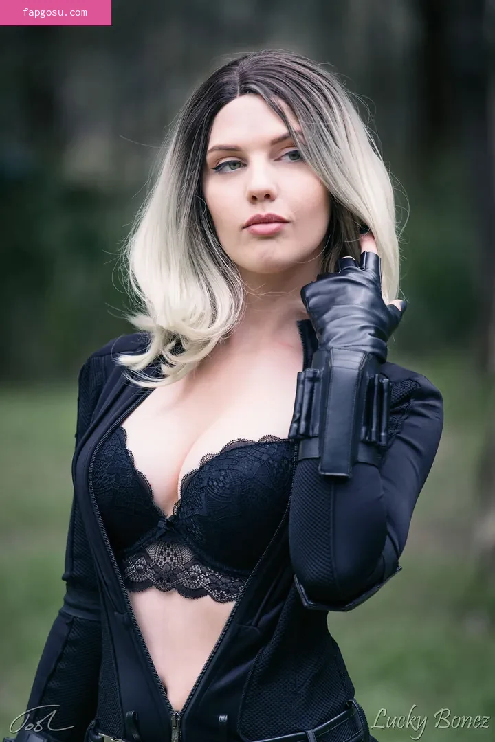 LuckyBonez - Photo #805