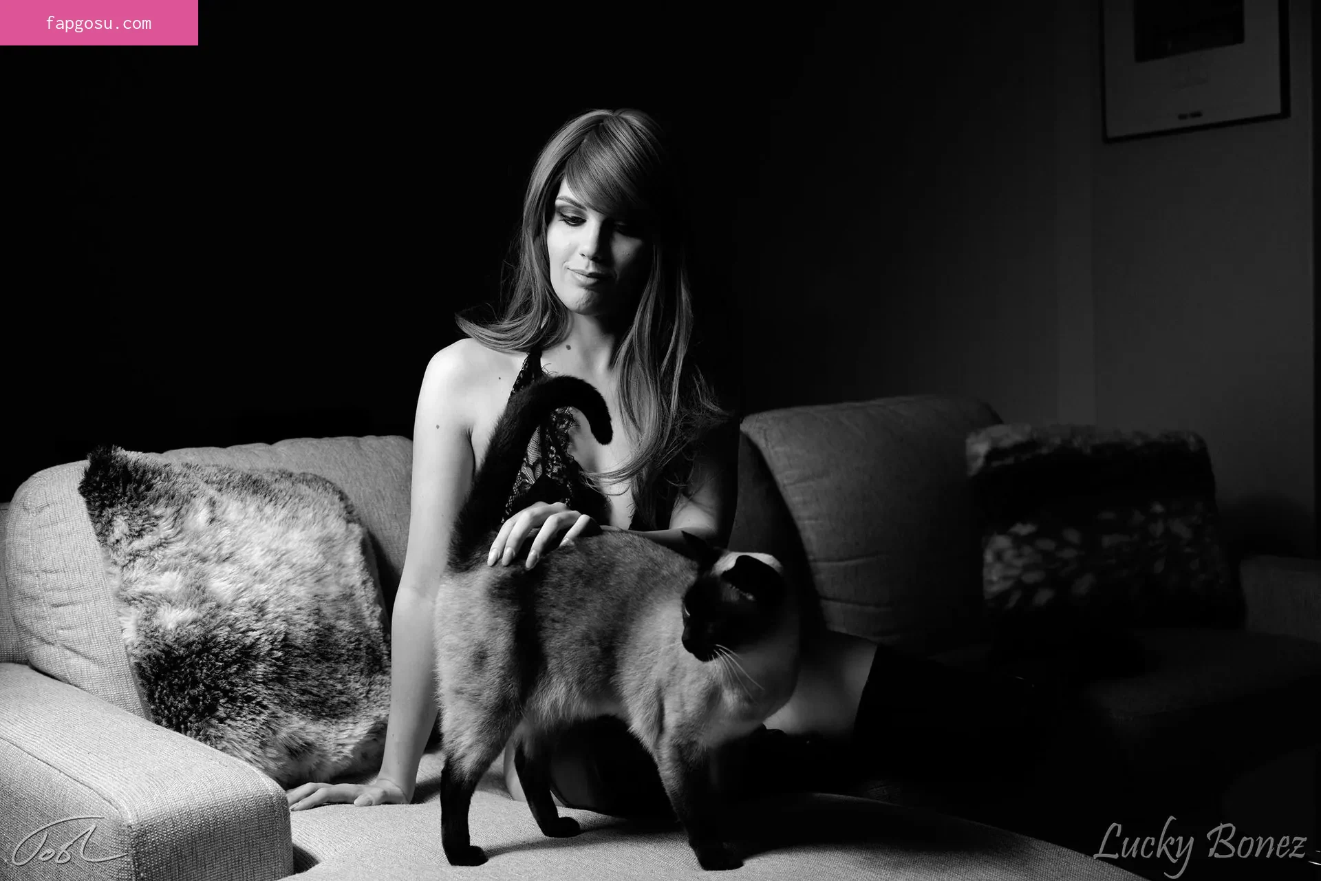 LuckyBonez - Photo #958