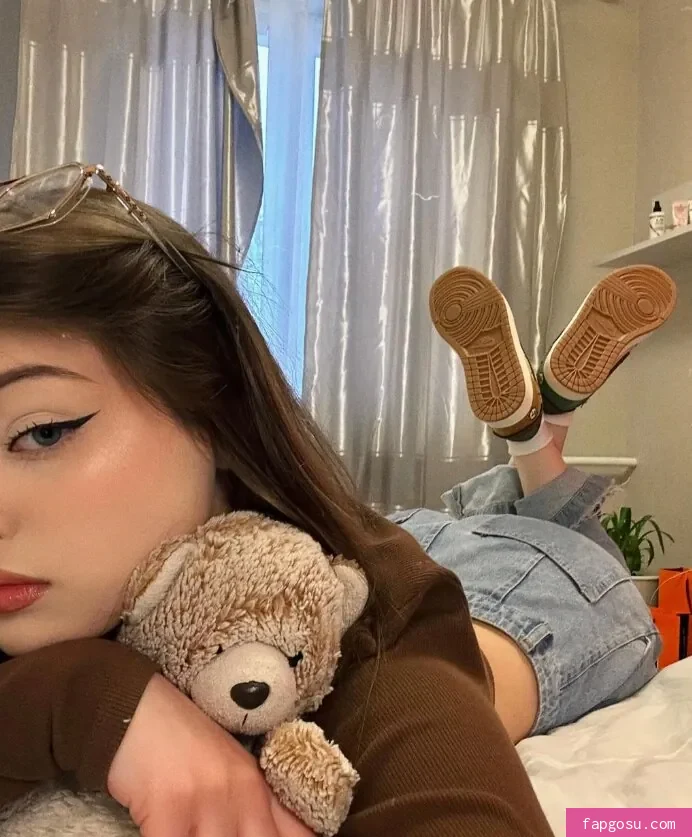 lushlexi2277