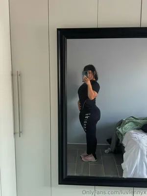 luvlennyx content