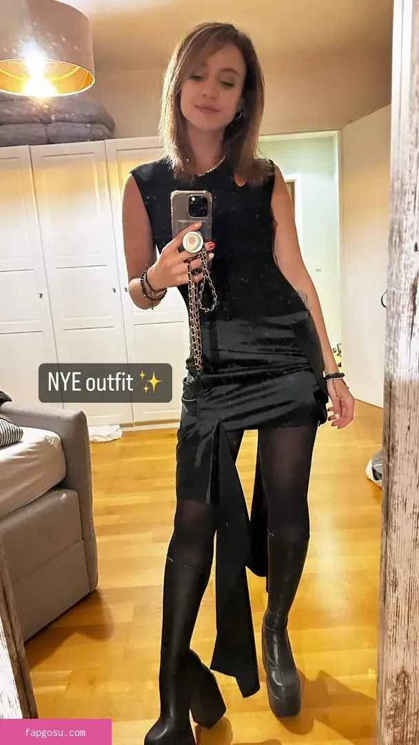 Laure Valée