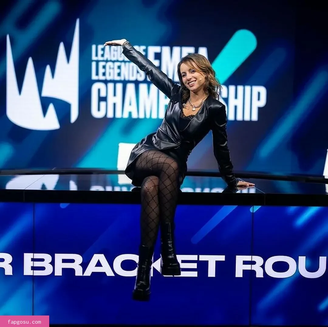 Laure Valée