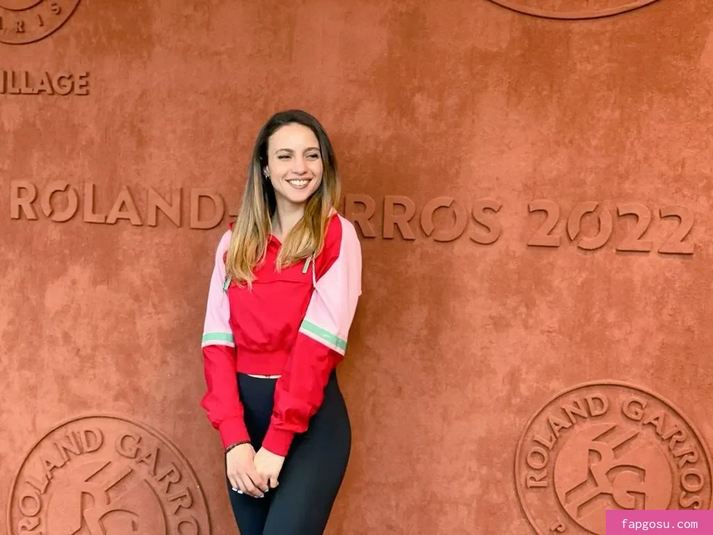 Laure Valée