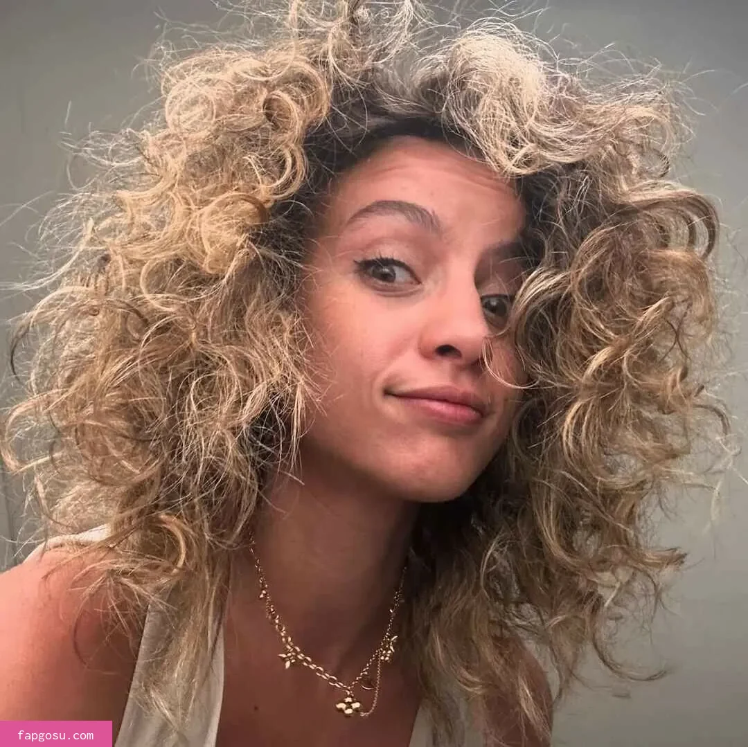 Laure Valée
