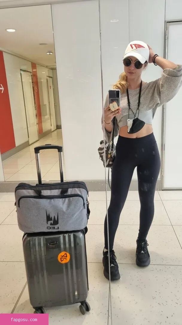 Laure Valée