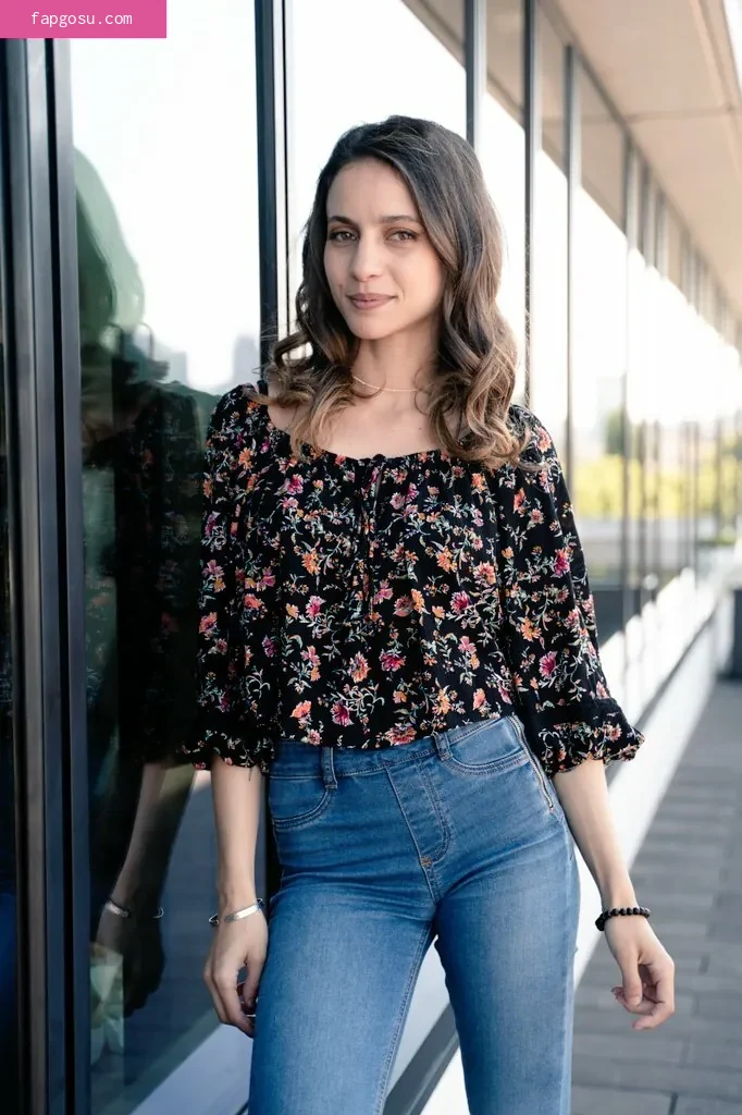 Laure Valée