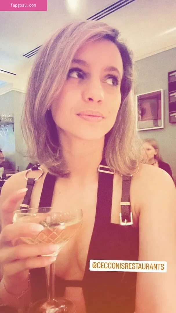 Laure Valée