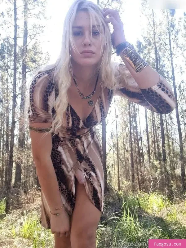 Lucy Velvet