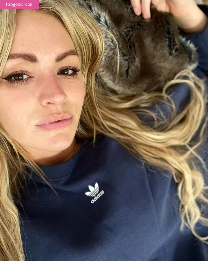 Laura Woods