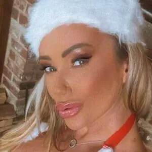 Lucy Zara