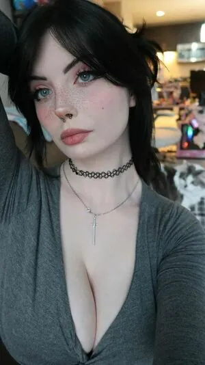 Mewstic