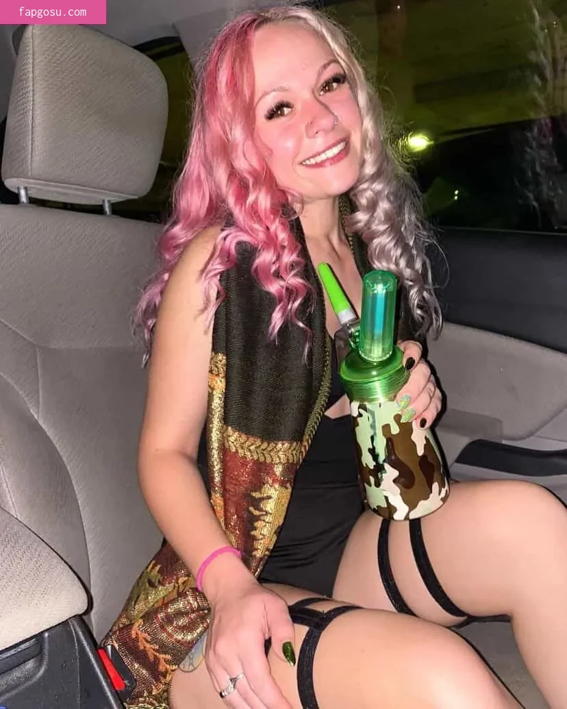 megsnotdead