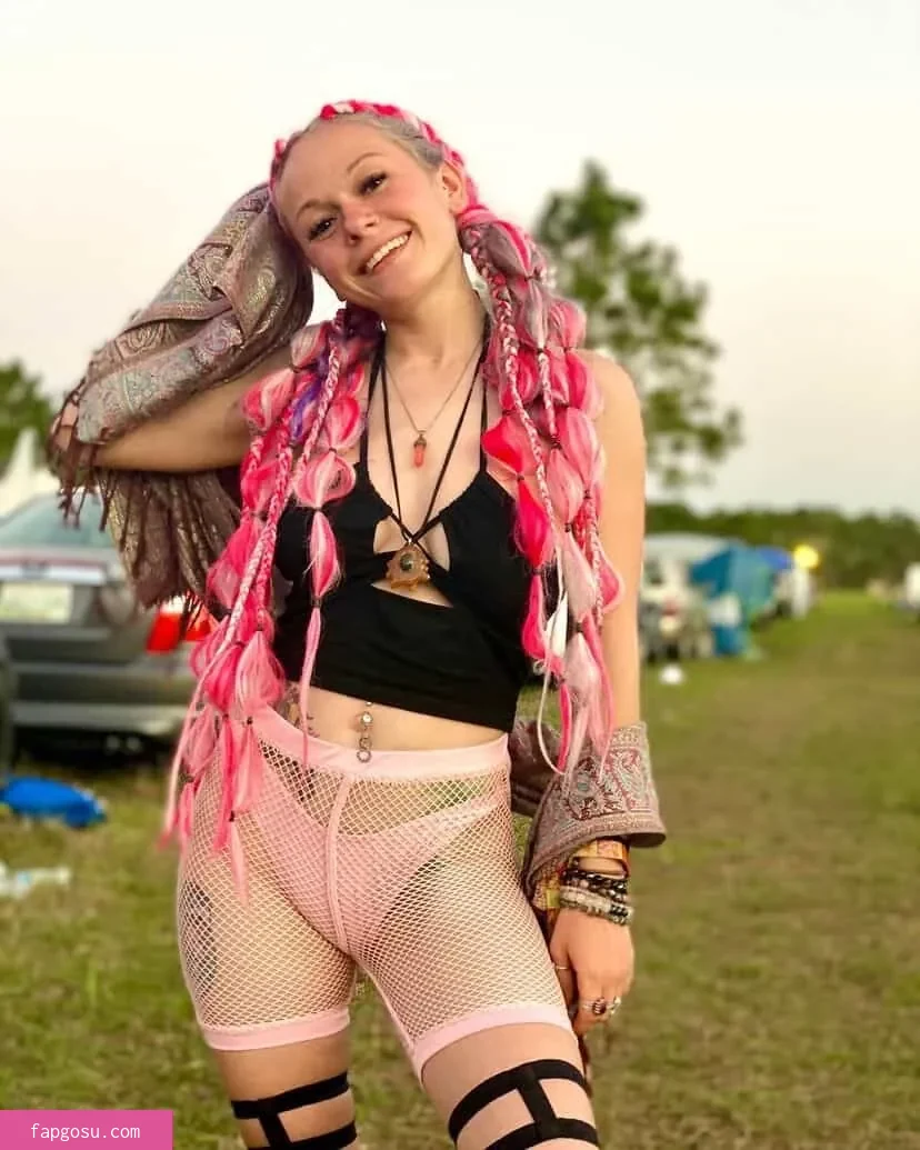megsnotdead