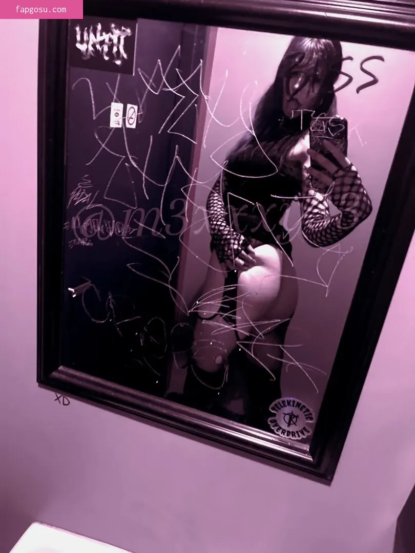 m3xxxy33