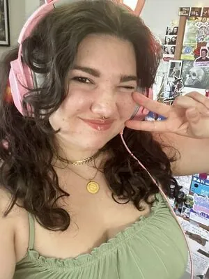 Maddymonster content