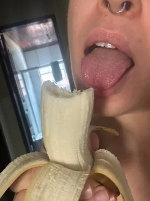 Marimar Asmr content