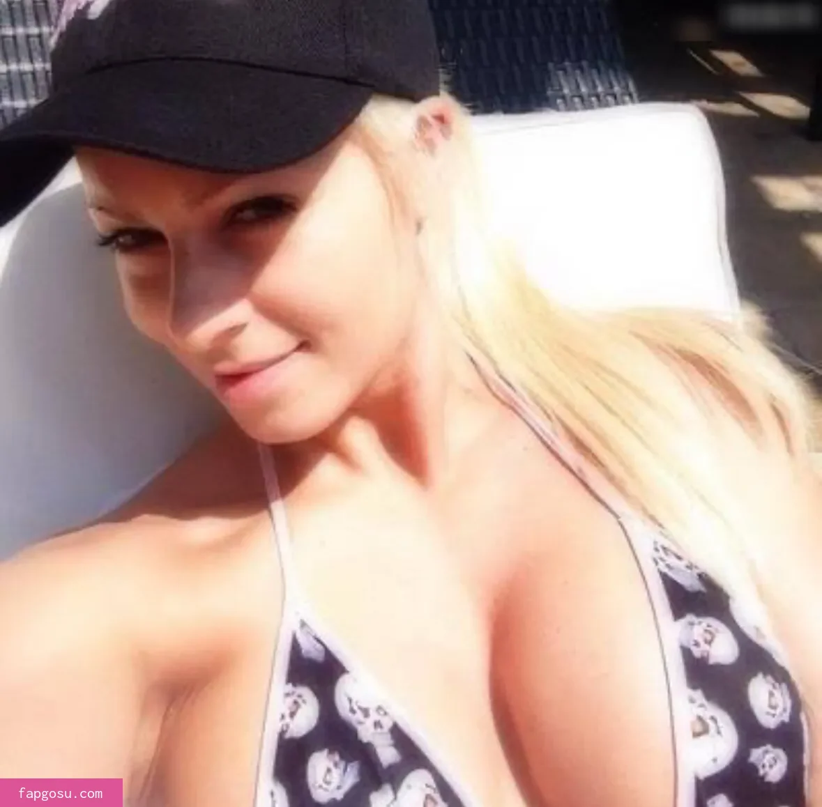 Maryse #1-328