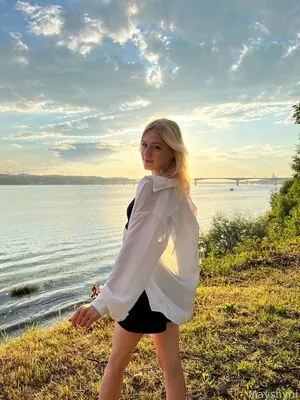 Mayshyni content
