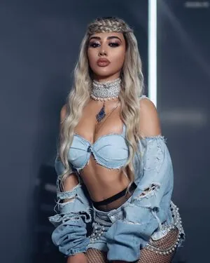 melinda ademi content