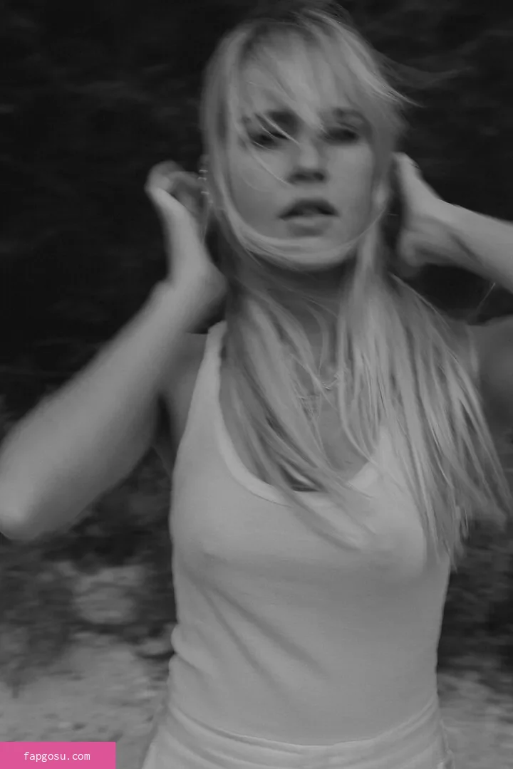 Monica Anoz