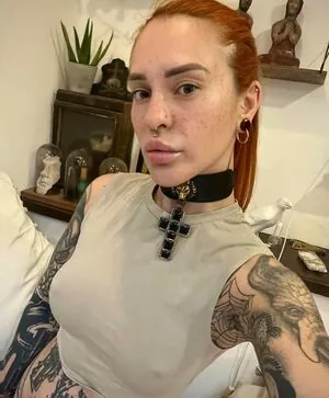 Morea Black content