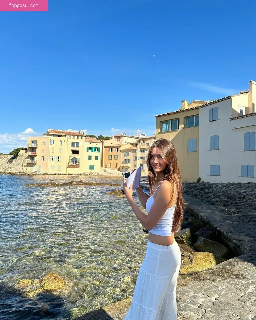 Mabel Chee