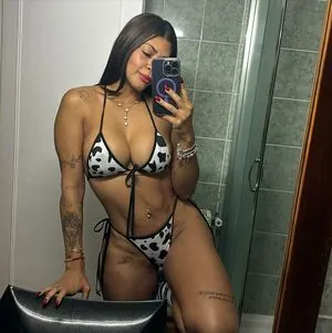 Marían cárdenas @tatacardenass content