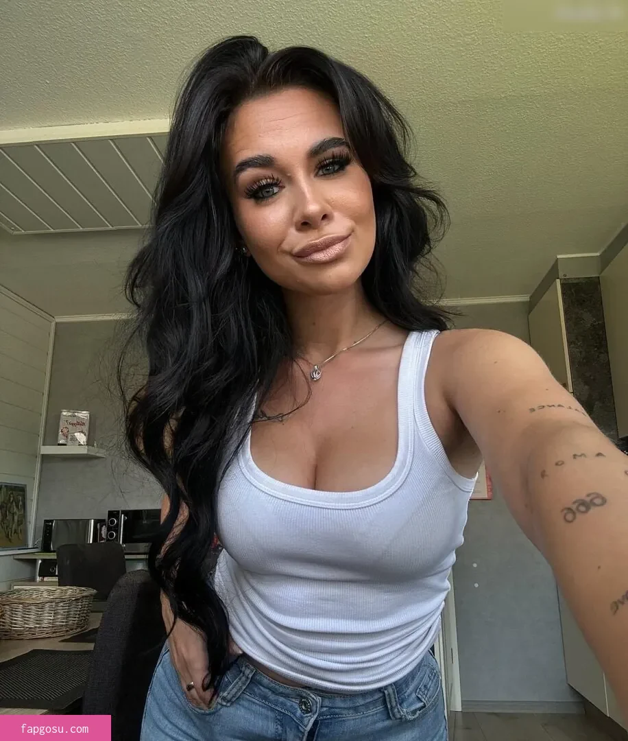 Melissa Charstensen