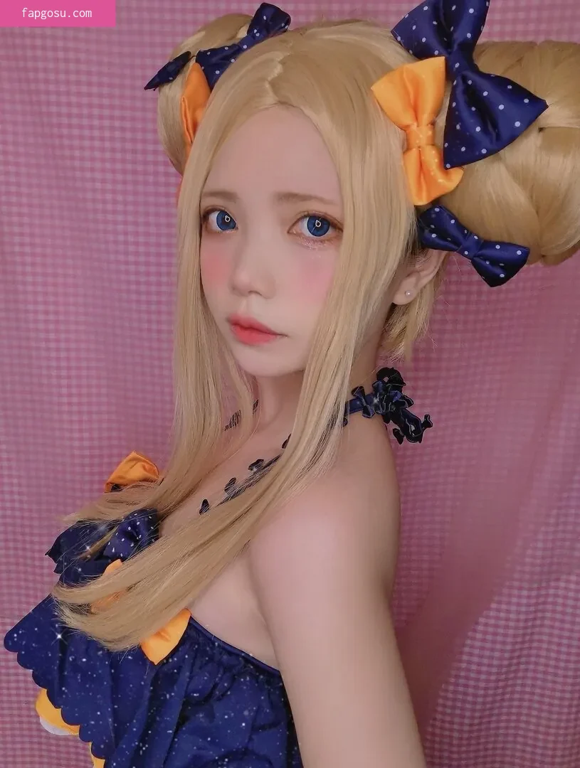 miu_cosplayer