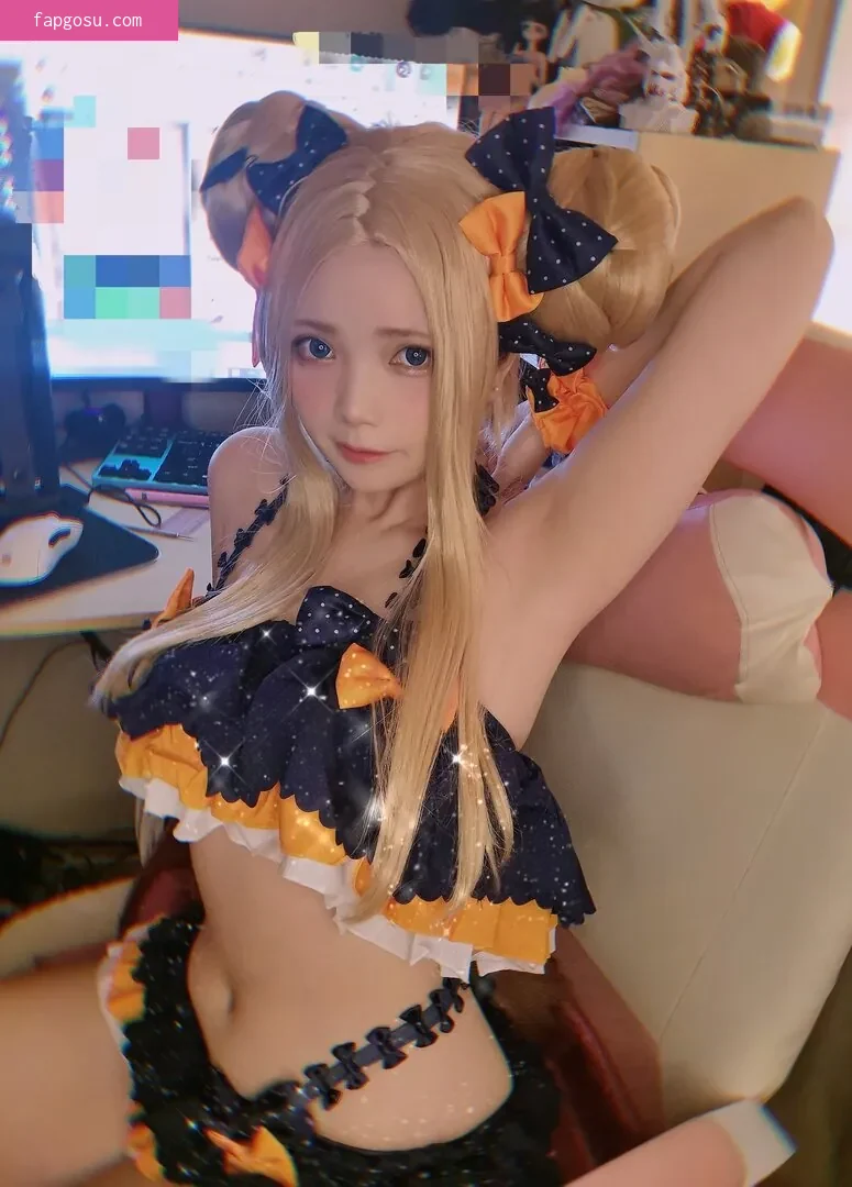 miu_cosplayer