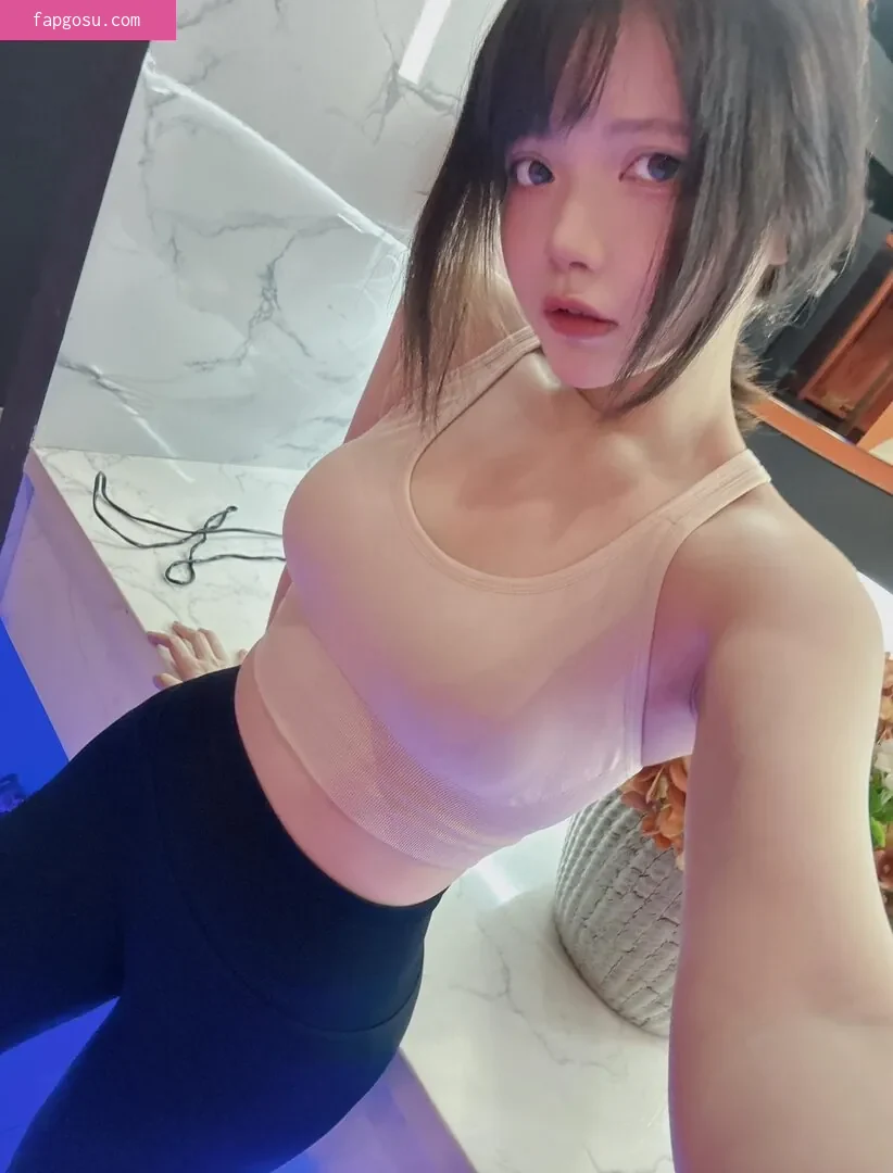 miu_cosplayer