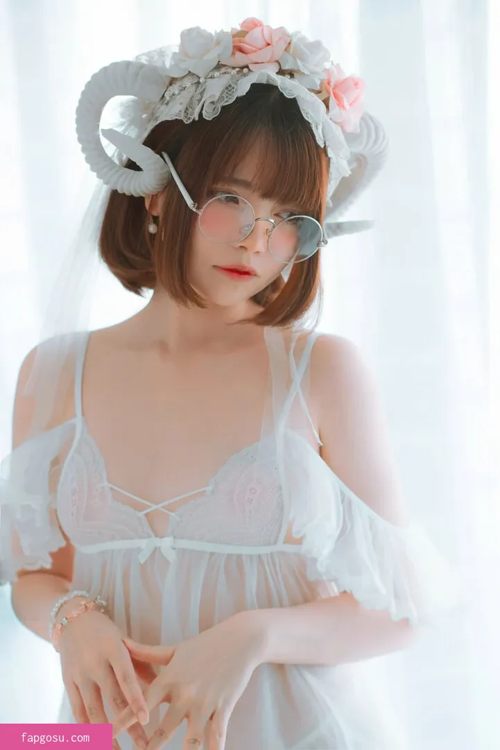 miu_cosplayer