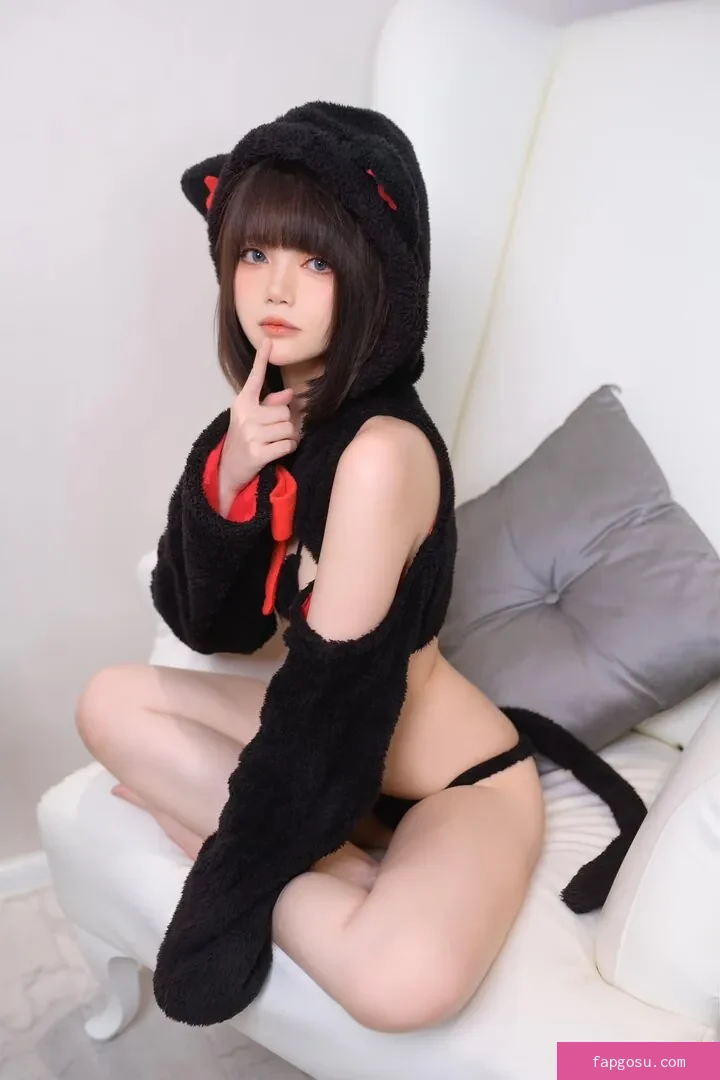 miu_cosplayer