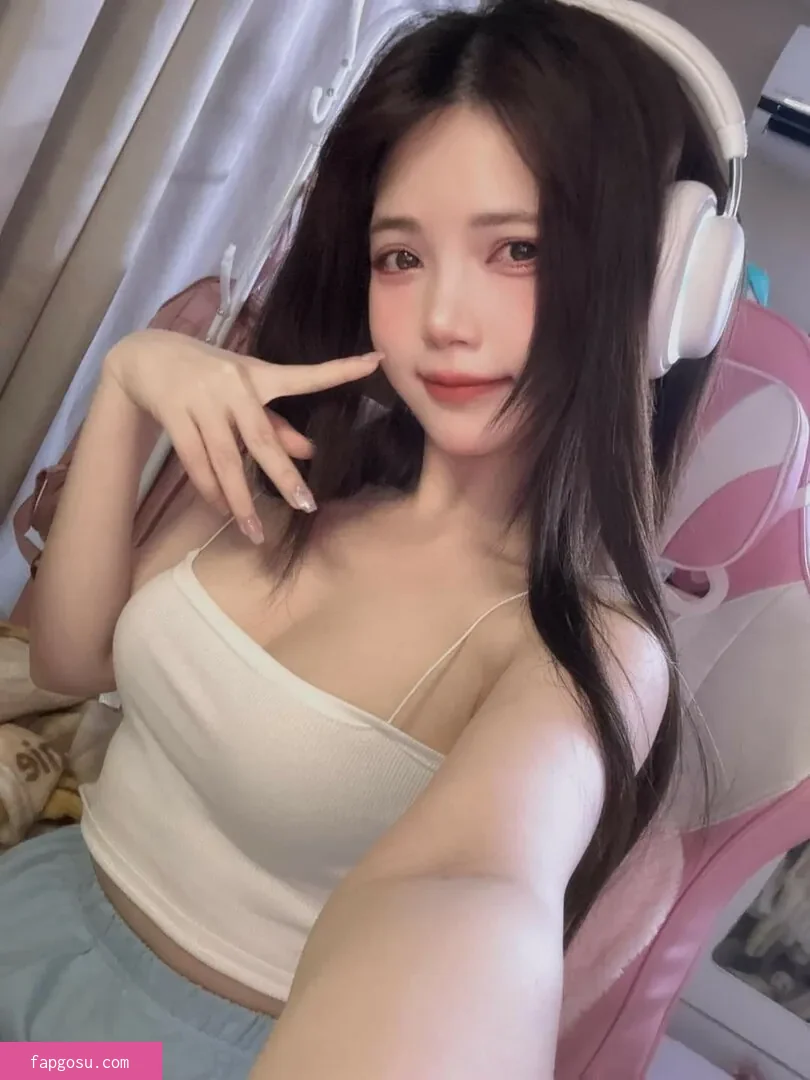 miu_cosplayer