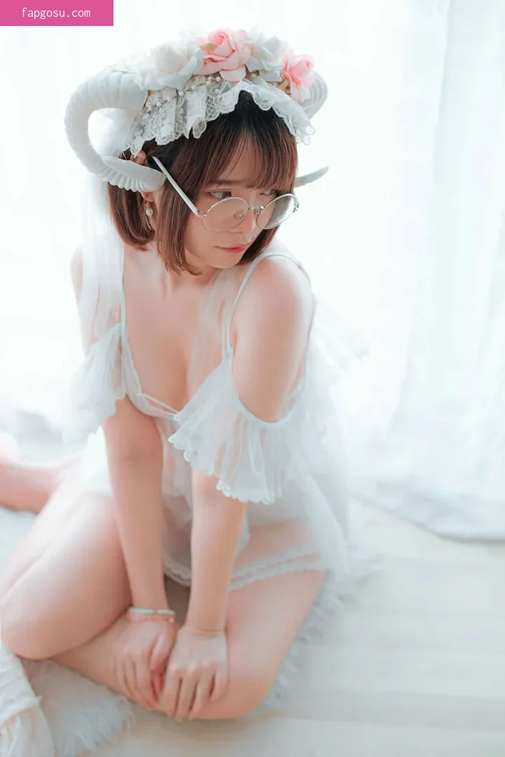 miu_cosplayer
