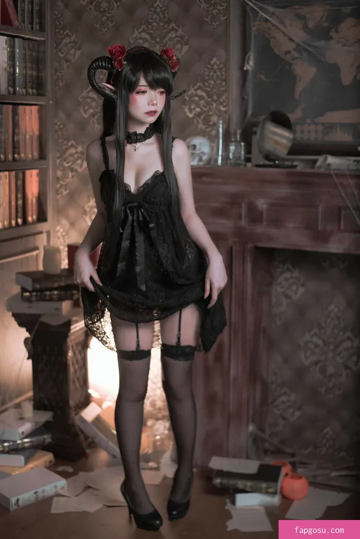 miu_cosplayer