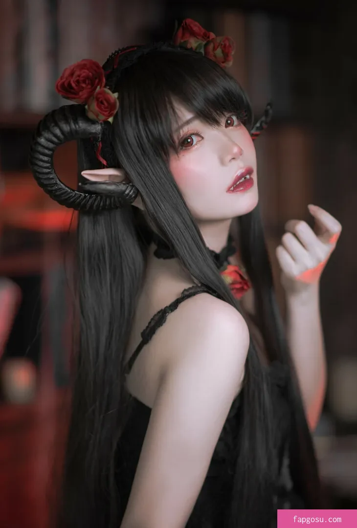 miu_cosplayer