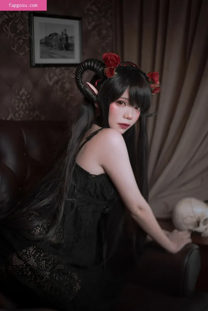 miu_cosplayer