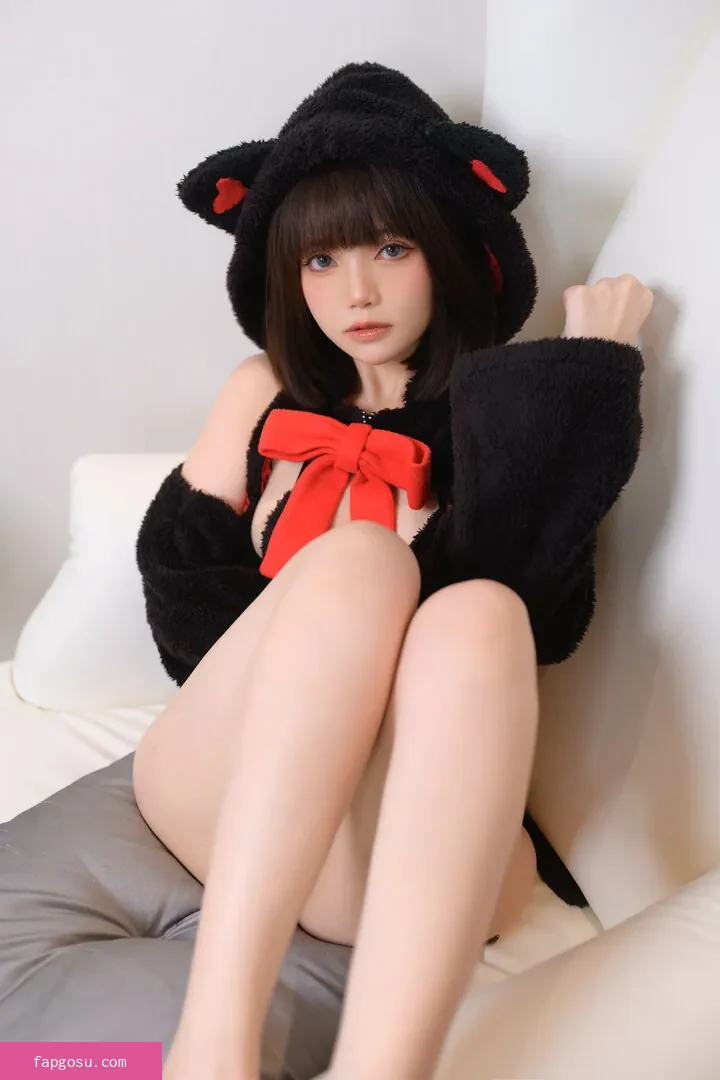 miu_cosplayer