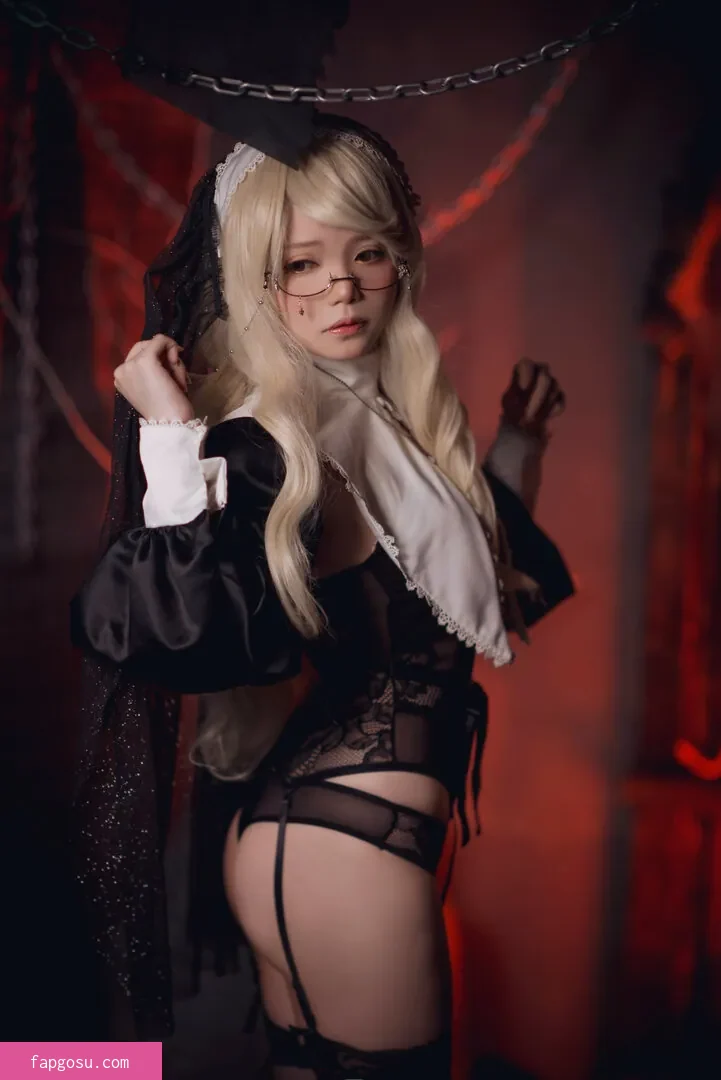 miu_cosplayer